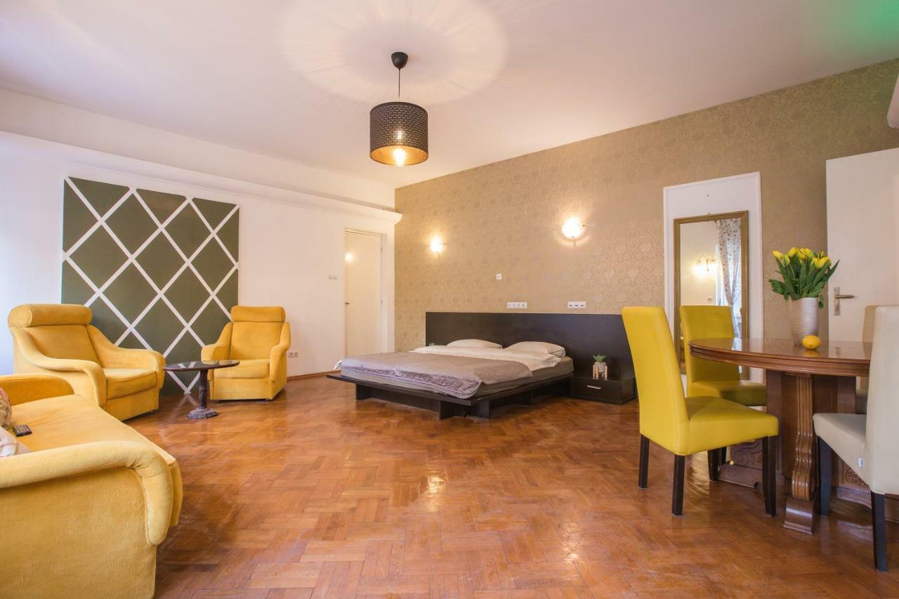 Color Apartments Nicolae Tonitza St Bucarest Esterno foto
