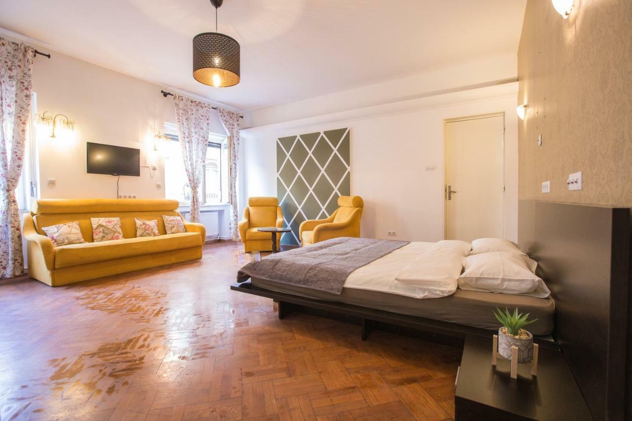 Color Apartments Nicolae Tonitza St Bucarest Esterno foto