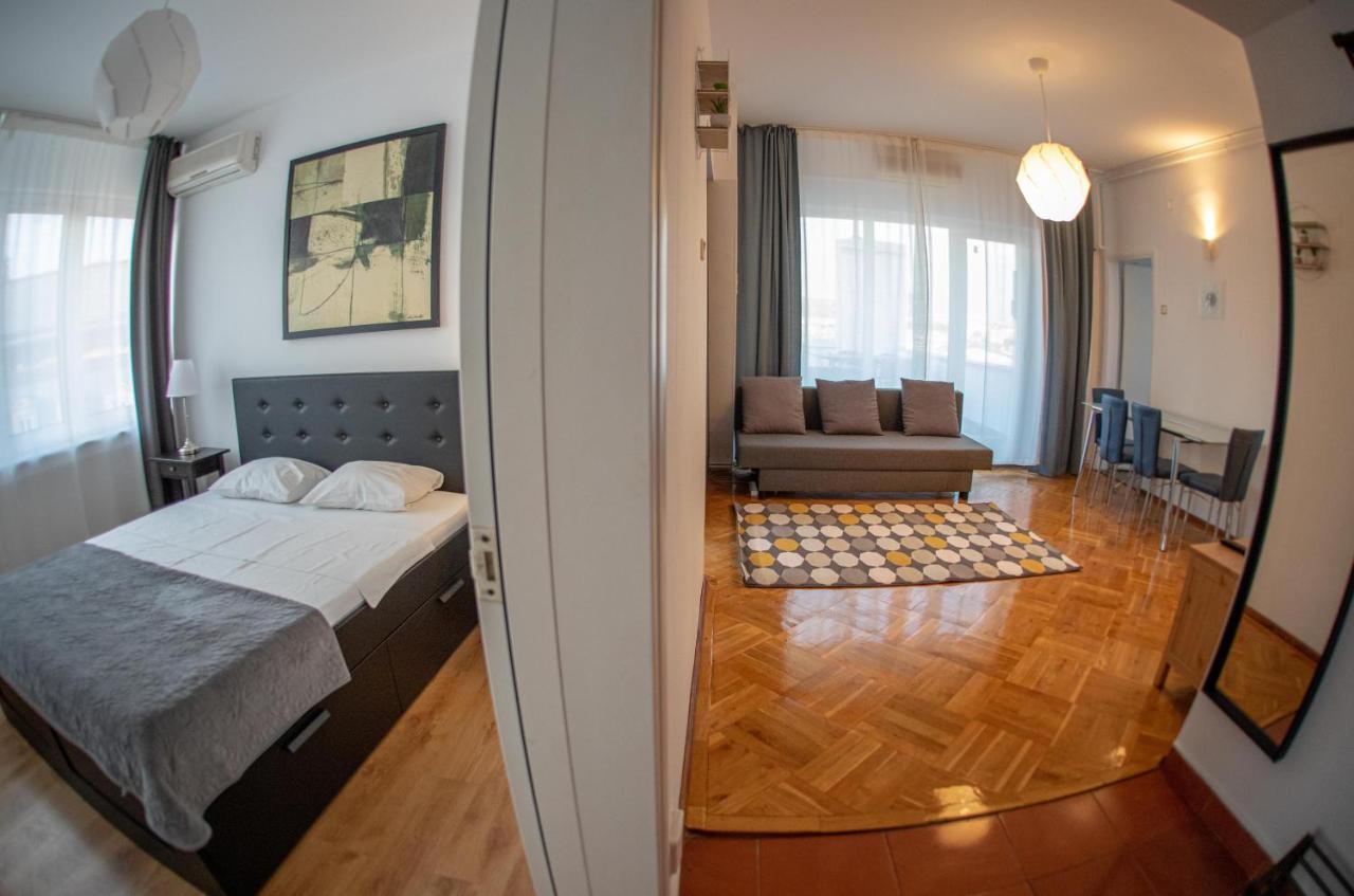 Color Apartments Nicolae Tonitza St Bucarest Esterno foto